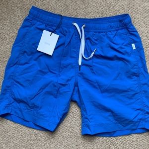 Onia Charles swim Trunks, size Small 7”